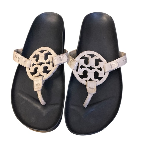 Tory Burch Black and cream Sandals size 7M - Picture 1 of 9